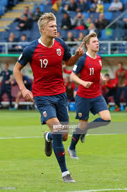 Robert pattinson, the batman (2021), movies, artwork, red, red background. Erling Haland Of Norway Celebrates After Scoring His Team S Fourth In 2021 Norway Celebrities Teams
