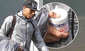 On some events, chris has talked about hairpieces and hair enhancements openly. Chris Brown Pictured Carrying Super Gro Hair Aid Ahead Of Court Appearance Daily Mail Online