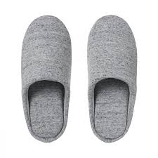 living with room slippers