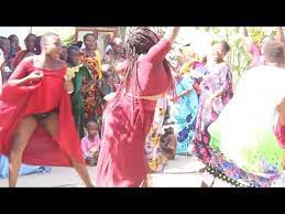 Wakubwa kucheza singeli za utupu : Wanafunzi Wacheza Uchi Videos Vidoemo Emotional Video Unity