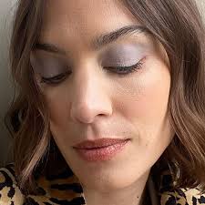 alexa chung 1960s lavender eyeshadow