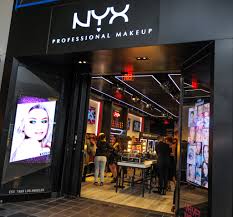 two nyx professional makeup s set