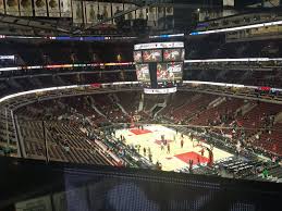 United Center 300 Level Corner Basketball Seating