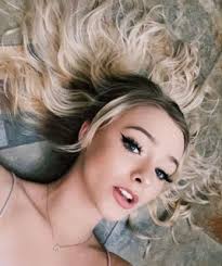 This article includes facts about her social media presence and her personal life. Zoe Laverne Age Wiki Bio Family Boyfriend Facts More 2021