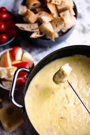 how to make cheese fondue the foreign