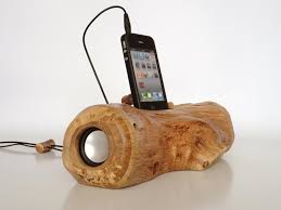 handmade wood charging dock speaker