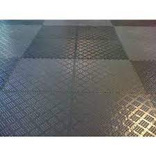 rubber black garage flooring mat