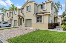 21101 nw 14th pl apt 535 miami gardens