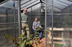 Build your own greenhouse for less than 1/2 the cost of a greenhouse kit. They Built Their Own Greenhouses Did They Reap What They Sowed The New York Times