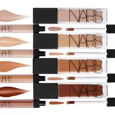 Nars Natural Radiant Longwear Foundation Light And Opaque