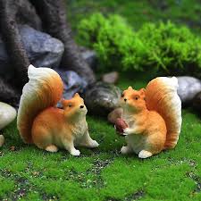 2 Little Squirrels Garden Statue
