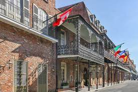 the 10 closest hotels to bourbon street