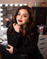 meet cindy espinoza makeup artist