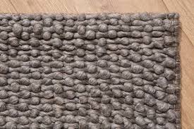 Shahbanu teppiche grauer oushak mit handgeknoteter orientteppich aus weicher wolle 6 39 3 x 9 39 2 6 39. Design Teppich Anthrazit Aus Wolle Riess Ambiente De