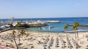 What is the warmest island in the Canaries?