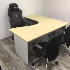 Favorite this post apr 14 office furniture, used office furniture $0 (office furniture , used office furniture) pic hide this posting restore restore this posting Used Office Table For Sale Cash Carry Furniture Tables Chairs On Carousell