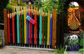 20 Amazing Unique Garden Gate Ideas