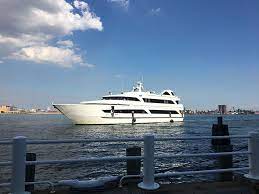 new york dock east river yachts and