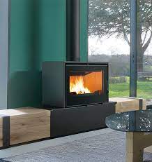 Axis I1000 Freestanding Wood Fireplace