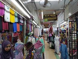 The siti khadijah market (malay: Pasar Siti Khadijah Percutian Bajet