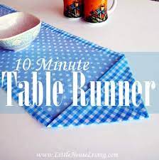 ten minute table runner little house