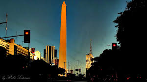 O obelisco de buenos aires é um monumento histórico que foi erguido em comemoração aos 400 anos da cidade. Wallpaper Buenos Aires Obelisco De Buenos Aires City Night Argentina 1920x1080 Slaci 1593011 Hd Wallpapers Wallhere