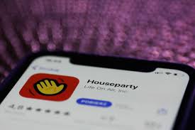 Instantly go from group chat to video conference with the touch of a button. 7 Best Houseparty Games Fun Games To Play On The Houseparty App