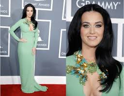 katy perry in gucci at 2016 grammy