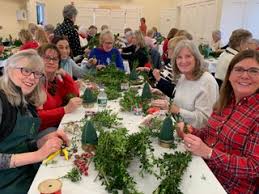 garden club delivers holiday wishes