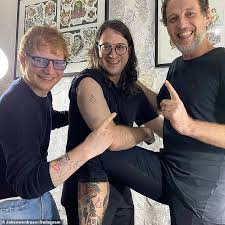 Ed's dragon tattoo | ed sheeran. Ed Sheeran And Michael Gudinski S Son Matt Get Matching Tattoos In Honour Of Late Music Icon Aktuelle Boulevard Nachrichten Und Fotogalerien Zu Stars Sternchen
