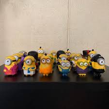 minions mcdo happy meal toy collection