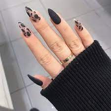 black leopard artificial nail tips