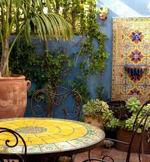 Mosaic Ideas For The Garden