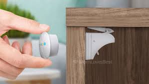 10 best cabinet locks for babyproofing