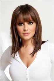 Straight blonde with side parted. Bring Movement Flexibility 50 Haircuts With Bangs For Medium Hair Hair Motive