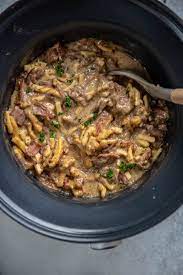 slow cooker beef and noodles slow