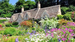 Design And Plant The Perfect Cottage Garden