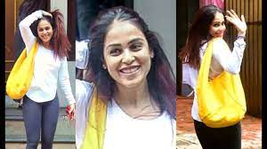 genelia d souza looking cute without