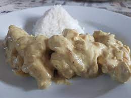 Poulet coco-curry-cajou-raisin — LaToileScoute