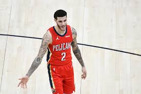 Still reverts back to that frequently, especially off the ball… has been maligned at times for his work ethic and level of focus. Golden State Warriors Why Lonzo Ball Would Be A Great Fit