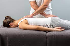 Chiropractic Therapy in Pain Management - Calgary Family Clinic