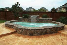 Custom Pool Designs Features And