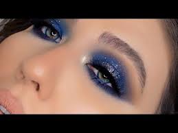 sparkly smokey navy blue eyeshadow