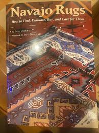 navajo rugs the essential guide by