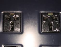 737 900 fc ac outlets on podium