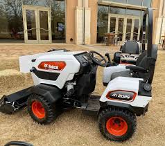 compact articulated tractor market