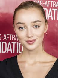 It's easy to spot that phoebe dynevor is related to a certain coronation street star. Phoebe Dynevor List Of Movies And Tv Shows Tv Guide