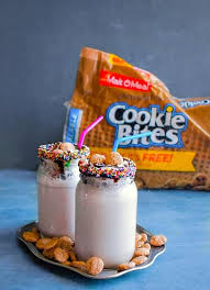 chocolate malt cookie shakes with