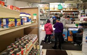 77 000 Illinois Households Could Lose Food Stamps Under