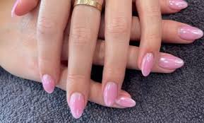 la jolla nail salons deals in and